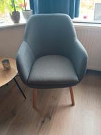Grijze stoel, Huis en Inrichting, Stoelen, Ophalen, Zo goed als nieuw, Eén, Stof