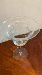Schaal op voet, Huis en Inrichting, Woonaccessoires | Schalen en Manden, Ophalen, Rond, Glas