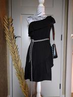 One shoulder jurk zwart maat 38, Nieuw, Maat 38/40 (M), Ophalen of Verzenden, Zwart
