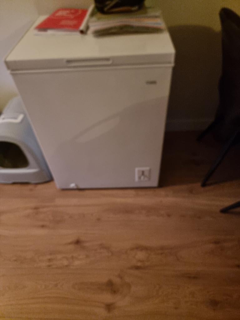 Tafelmodel vriezer bovenlader, Witgoed en Apparatuur, Vriezers en Diepvrieskisten, Ophalen, Zo goed als nieuw, Minder dan 60 cm