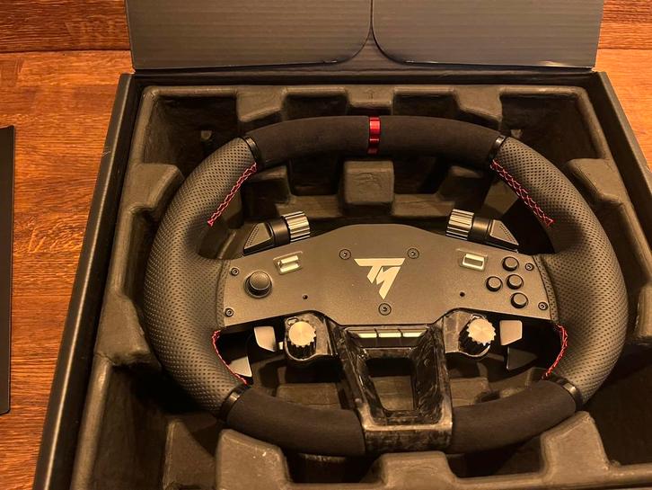 Thrustmaster Hypercar Wheel add on, Spelcomputers en Games, Spelcomputers | Sony PlayStation Consoles | Accessoires, Zo goed als nieuw