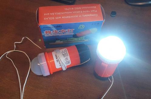 2 stuks lampje voor reddingvest/zwemvest / noodlampje, Watersport en Boten, Watersportkleding, Nieuw, Ophalen of Verzenden