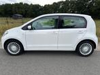 Volkswagen Up! 1.0 high up! BlueMotion dealer ond. 1ste eige, Euro 5, Stof, Gebruikt, 840 kg