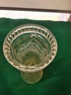 vaas glas geslepen rond, Huis en Inrichting, Woonaccessoires | Vazen, Ophalen of Verzenden, 'T Olde Gre-j, Info@toldegrej.nl, Endepoelstraat 20f Didam