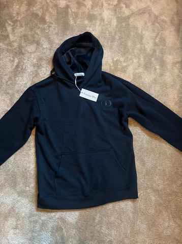 Dior trui beschikbaar voor biedingen