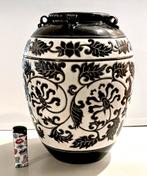 Antieke Chinese pot/vaas, Verzenden