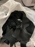 Partij tas vol zwart leren lapjes leder coupons knutselspul, Hobby en Vrije tijd, Stoffen en Lappen, Zwart, Leer of Kunstleer