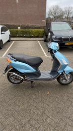 Piaggio fly 70cc, Fietsen en Brommers, Scooters | Piaggio, Ophalen, Tweetakt, Gebruikt, Maximaal 45 km/u