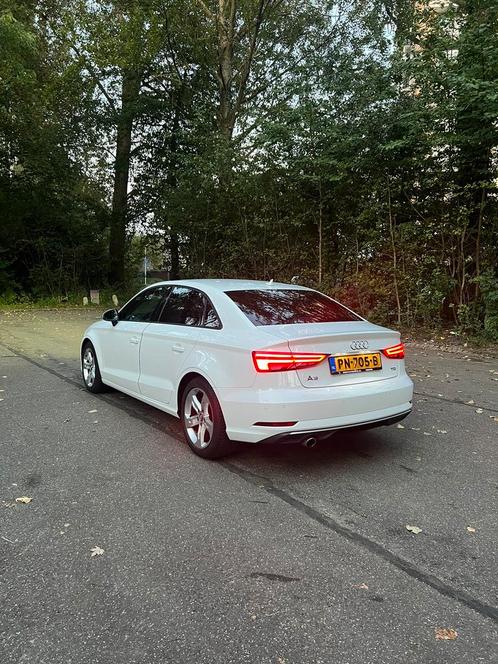 Audi A3 1.6 TDI 116pk S Tronic 2017 Wit, Auto's, Audi, Particulier, A3, ABS, Adaptieve lichten, Adaptive Cruise Control, Airbags