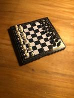 Mini magnetisch schaakbord GRATIS verzending, Een of twee spelers, Ophalen of Verzenden, Nieuw