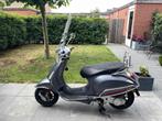 Vespa sprint mat grijs., Vespa S, Ophalen of Verzenden, Zo goed als nieuw, Benzine