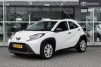 TOYOTA Aygo X 1.0 VVT-i MT 72pk | Dealer onderhouden, Stof, Gebruikt, Euro 6, 4 stoelen
