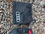 Audi (etron) oplader 7.2 kw! complete  set als nieuw, Auto diversen, Laadpalen, Ophalen of Verzenden, Zo goed als nieuw, Laadkabel