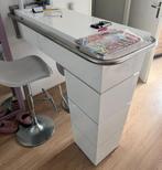 Bar, Ophalen, Zo goed als nieuw