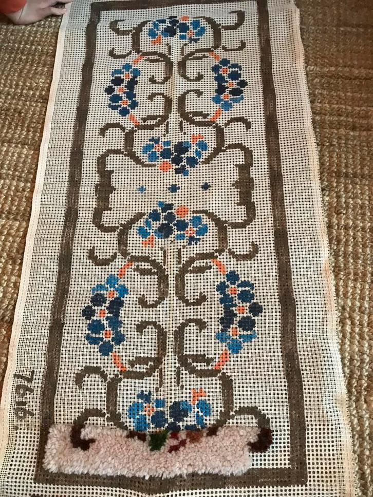 Voorbedrukt stramien loper / vloerkleed smyrna / soudan, Hobby en Vrije tijd, Breien en Haken, Zo goed als nieuw, Breien of Haken