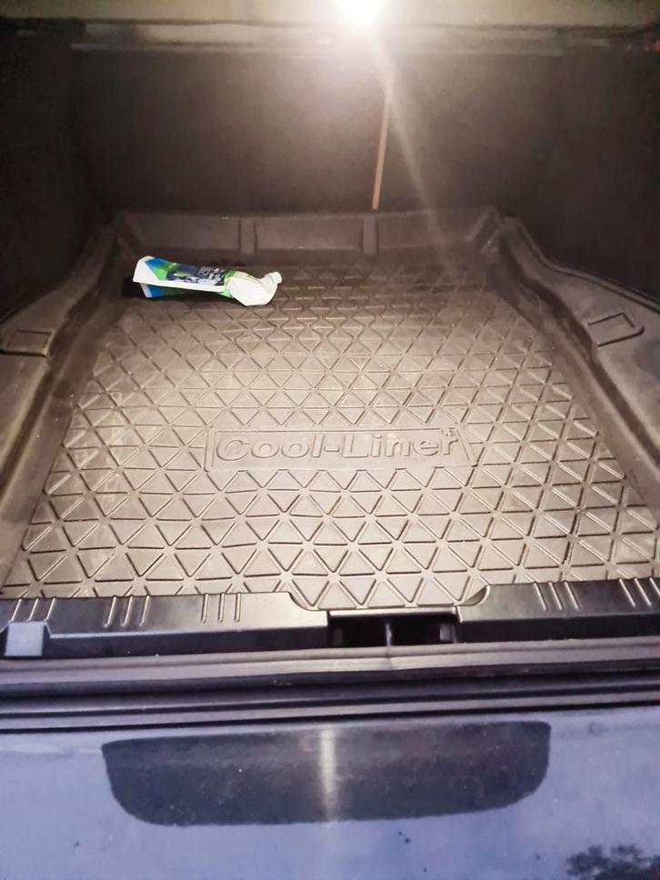 Cool-Liner Kofferbakmat - Bescherm uw kofferbak!, Auto diversen, Kofferbakmatten, Gebruikt, Ophalen of Verzenden