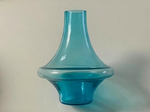 Floris Meydam (?): lichtblauw vaasje verm. Leerdam ca. 1975, Antiek en Kunst, Antiek | Glas en Kristal, Ophalen of Verzenden