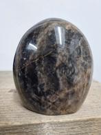 Sculptuur van zwarte maansteen, Ophalen of Verzenden, Mineraal