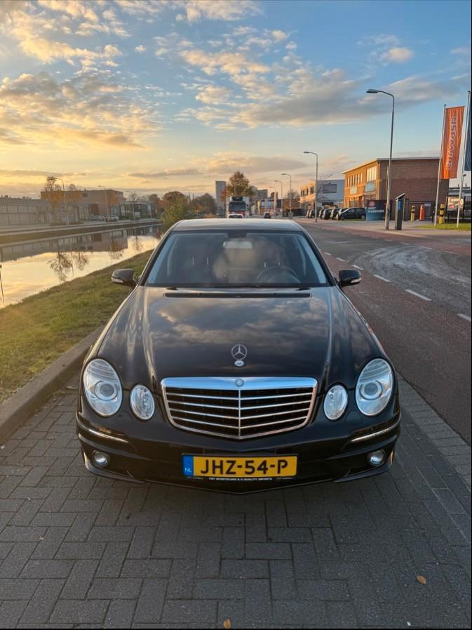 Mercedes-Benz Mercedes 2009 Avantgarde S, Auto's, Mercedes-Benz, Particulier, E-Klasse, Airbags, Bluetooth, Centrale vergrendeling