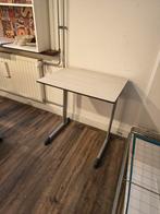 Schooltafeltje - 55x70x76 cm, Ophalen, Gebruikt