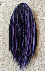 Nieuwe paarse wol dread met 5 versierde dreads nu voor 165€, Sieraden, Tassen en Uiterlijk, Uiterlijk | Haarverzorging, Ophalen of Verzenden