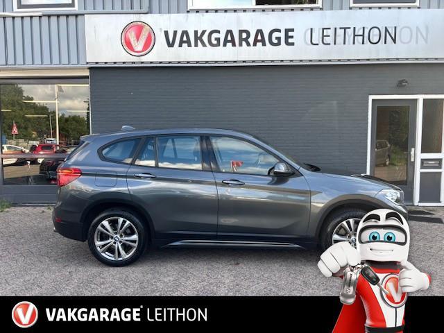 BMW X1 xDrive20i Executive (bj 2017, automaat), Auto's, BMW, Bedrijf, Te koop, X1, 4x4, ABS, Airbags, Airconditioning, Alarm, Bluetooth