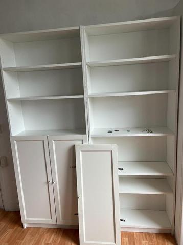 2x Ikea Billy boekenkasten met Oxberg deuren 80x30x202cm wit beschikbaar voor biedingen