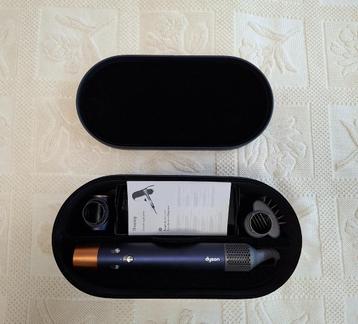 Dyson Airwrap Complete Long Volumise 9V beschikbaar voor biedingen