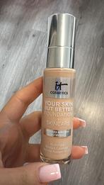 It cosmetics Your skin but better foundation, Sieraden, Tassen en Uiterlijk, Uiterlijk | Cosmetica en Make-up, Ophalen of Verzenden