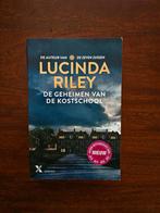 Lucinda Riley - De geheimen van de kostschool, Boeken, Ophalen of Verzenden, Zo goed als nieuw, Lucinda Riley