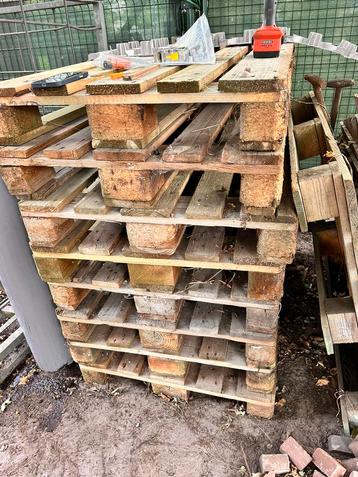 Partij euro pallets beschikbaar voor biedingen