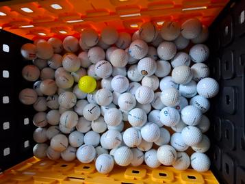 Titleist golfballen 100 stuks  beschikbaar voor biedingen