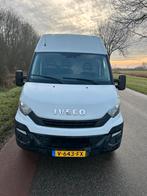 Iveco Daily 35S12 2.3D 85KW 2017, Auto's, Voorwielaandrijving, Stof, Iveco, Wit