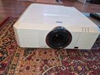 Mitsubishi WL7050U professionele beamer, Ophalen, Zo goed als nieuw, LCD, Mitsubishi