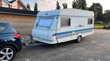 Caravan Hobby Elegance 1996 - Opknapper met potentie! beschikbaar voor biedingen
