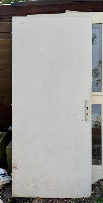 Achterdeur 210x93 Rechtsdraaiend SKG beschikbaar voor biedingen