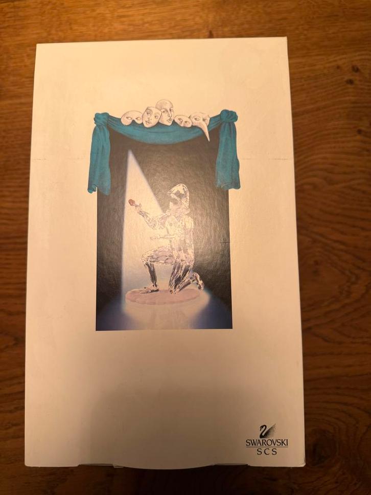 Swarovski Harlekijn jaarstuk in doos met certificaat nieuw, Verzamelen, Swarovski, Zo goed als nieuw, Figuurtje, Ophalen of Verzenden