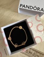 Pandora armband 19cm goud met 3 bedels + doosje, Verzenden, Zo goed als nieuw, Goud, Met strass