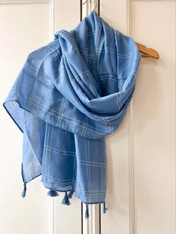 Grote sjaal 100% viscose blauw met wit stiksel - nieuw beschikbaar voor biedingen