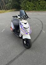 Piaggio zip 70cc, Fietsen en Brommers, Scooters | Piaggio, Tweetakt, Zip, Ophalen of Verzenden, Zo goed als nieuw