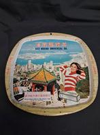 Advertising  Tray - Universal Oil Axe Brand Singapore 1960's, Verzamelen, Retro, Ophalen of Verzenden