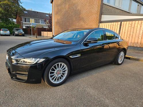 Jaguar XE 2.0D 120KW AUT 2016 Zwart, Auto's, Jaguar, Particulier, XE, Diesel, C, Sedan, Automaat, Origineel Nederlands, Zwart