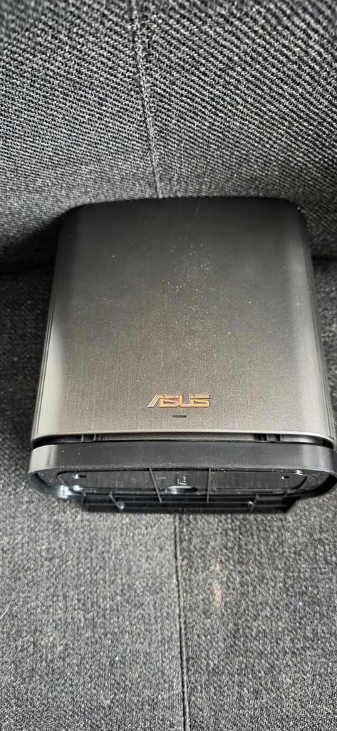 Asus Zenwifi XT8 Mesh WiFi Systeem, Computers en Software, Routers en Modems, Gebruikt, Router, Ophalen of Verzenden