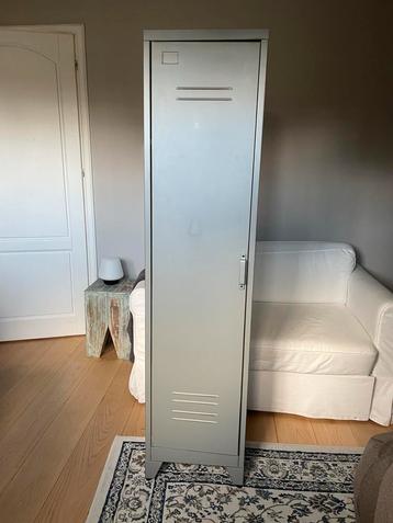 WOOOD Lockerkast - 1 Deur - Vintage Grijs beschikbaar voor biedingen
