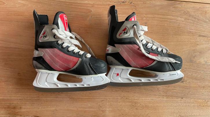 Ijshockey schaatsen, maat 40, Sport en Fitness, Schaatsen, Gebruikt, IJshockeyschaatsen, Nijdam, Ophalen of Verzenden