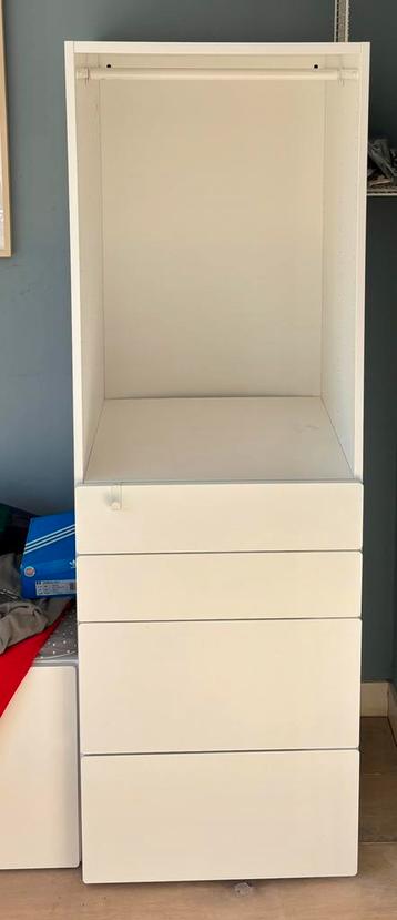 Smastad IKEA kledingkast 4 laden