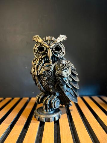 Steam Punk Uil beschikbaar voor biedingen