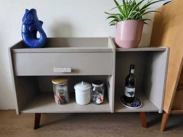 Superleuke vintage kastje wandkast opbergkast, Huis en Inrichting, Kasten | Wandmeubels, Zo goed als nieuw, Minder dan 100 cm