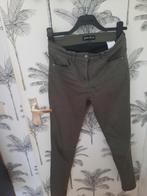 Nette dames pantalon maat 38. Khaki kleur, Kleding | Dames, Ophalen, Zo goed als nieuw