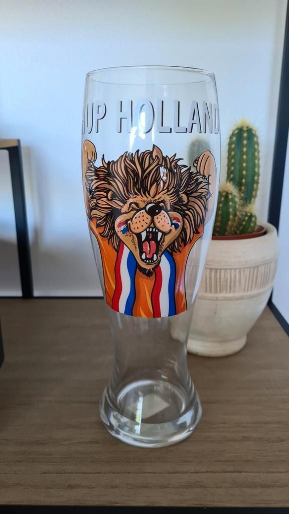Oranje Leeuw Bierglas - Hup Holland!, Verzamelen, Glas en Borrelglaasjes, Zo goed als nieuw, Bierglas, Ophalen